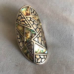Women’s accident ring